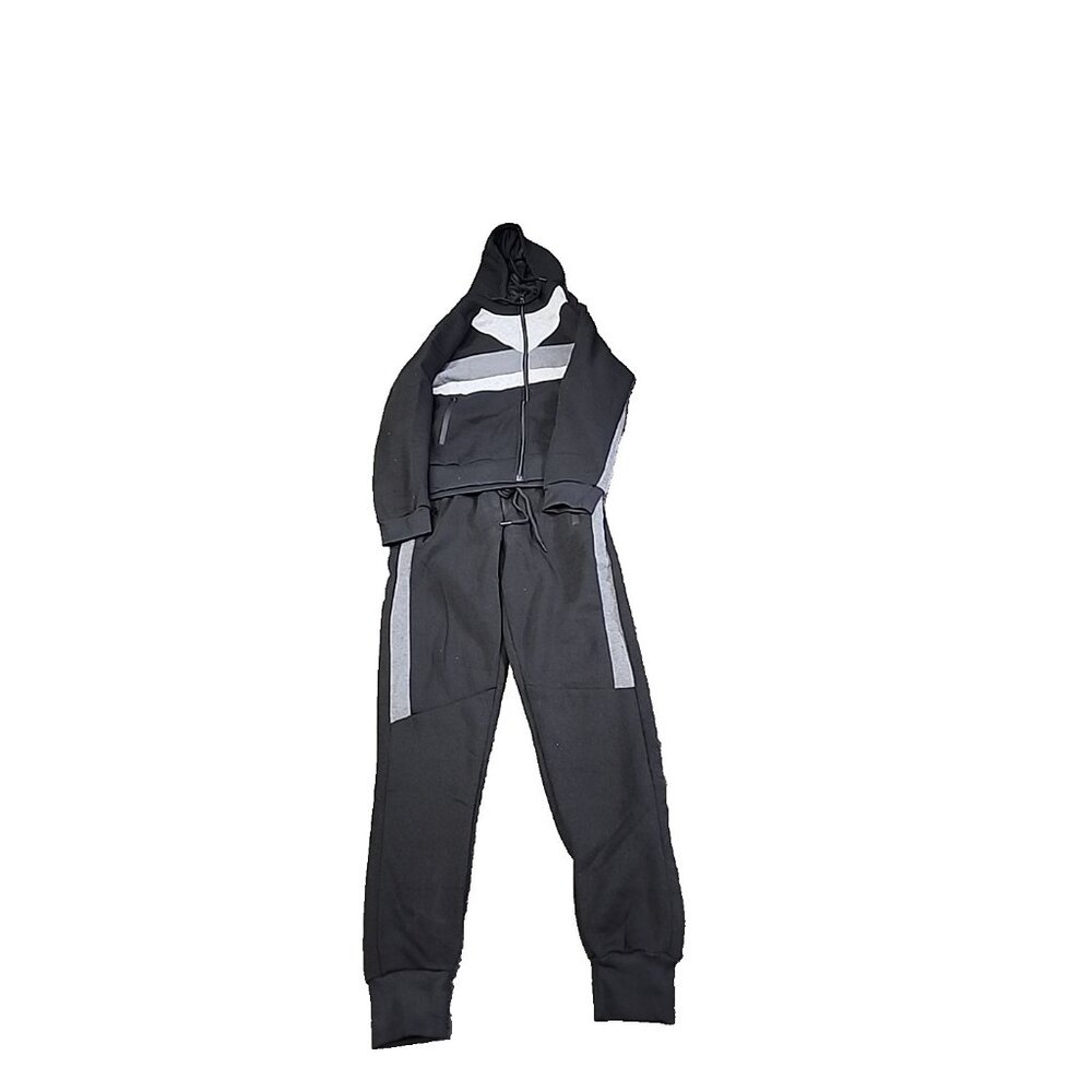 Rudolph Men;s 2-Piece Jogging Set  Black/Gray Size Small New!!!